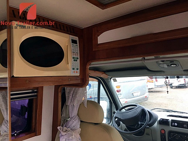 Motorhome Vettura Superbee Renault Master 09 Novo Trailer