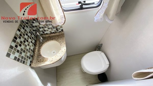 Motorhome Neobus Volkswagem 8-150 - Imagem 18