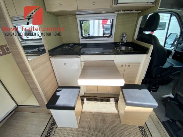 Motorhome Renault Master - Image 12