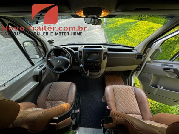 Motor home Sprinter 415 Longa teto alto - Image 9
