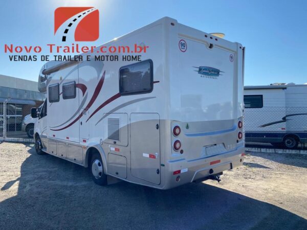 Motorhome Santo Inacio 7.5 sprinter 515 - Image 3