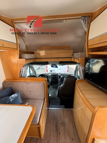 MotorHome Itapoã Petit MB 515 - Imagem 10