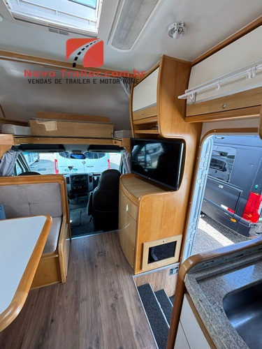 MotorHome Itapoã Petit MB 515 - Imagem 13