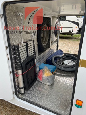 MOTOR HOME SANTO INÁCIO 7.5 SPRINTER 516 - Imagem 5