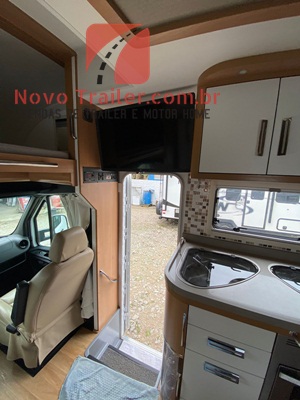 MOTOR HOME SANTO INÁCIO 7.5 SPRINTER 516 - Imagem 14