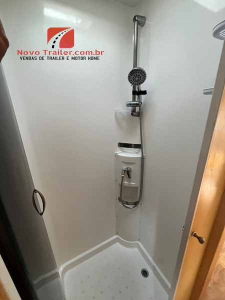 MOTOR HOME SANTO INÁCIO 8.5 IVECO 70C17 2013 - Imagem 17