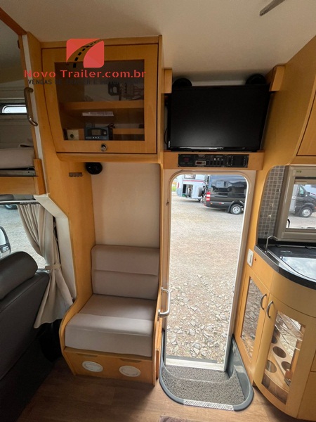 MOTOR HOME SANTO INÁCIO 8.5 IVECO 70C17 2013 - Imagem 13