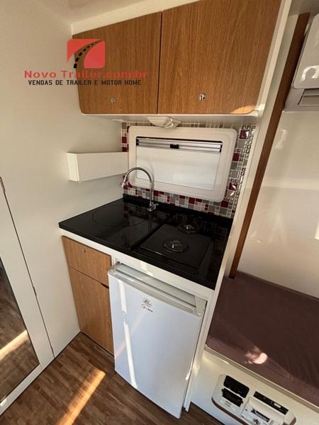 Trailer Apolo 3000 - Imagem 7