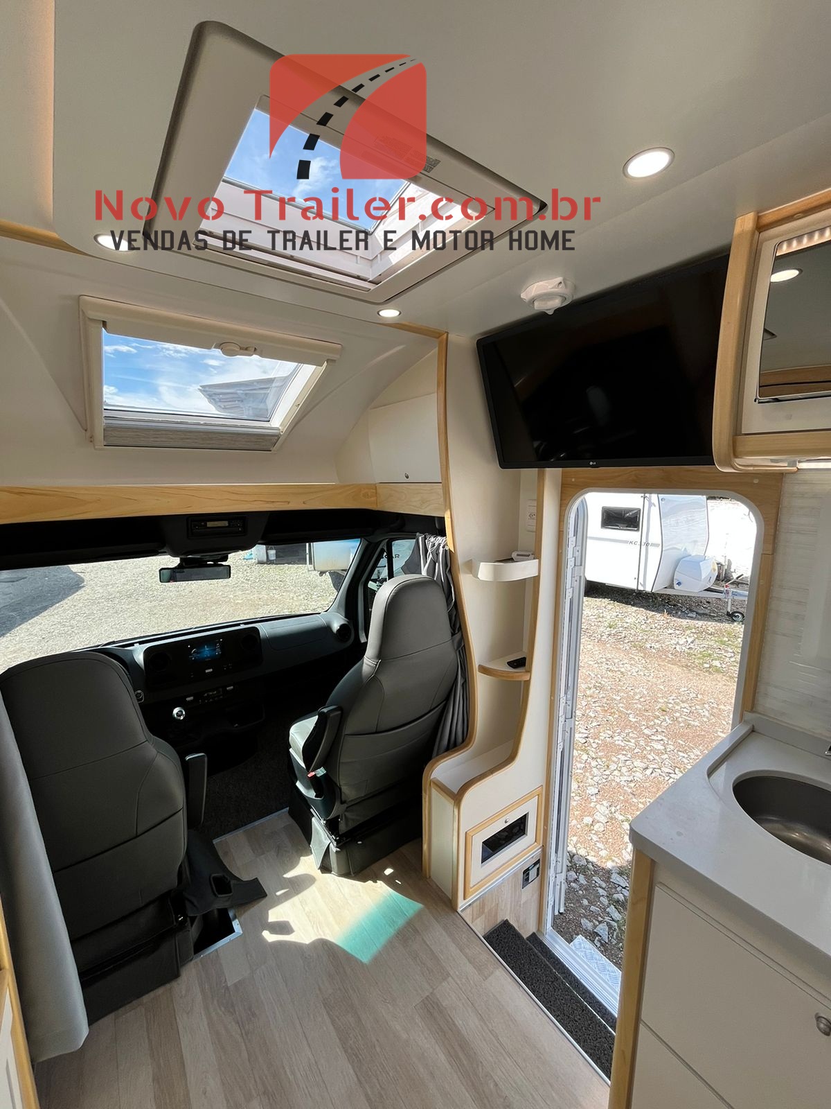 Motor Home Itapoã Landau Mercedes Benz 517 2024 - Imagem 11