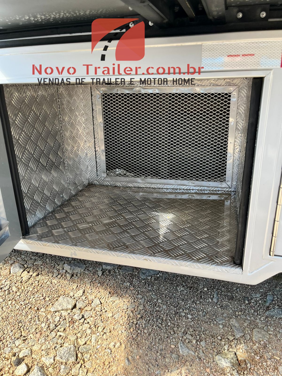 Motor Home Itapoã Landau Mercedes Benz 517 2024 - Imagem 8