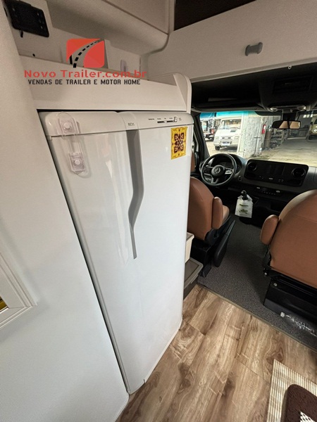 MOTOR HOME SPRINTER 516 LD7 LEGEND 2022 - Imagem 13