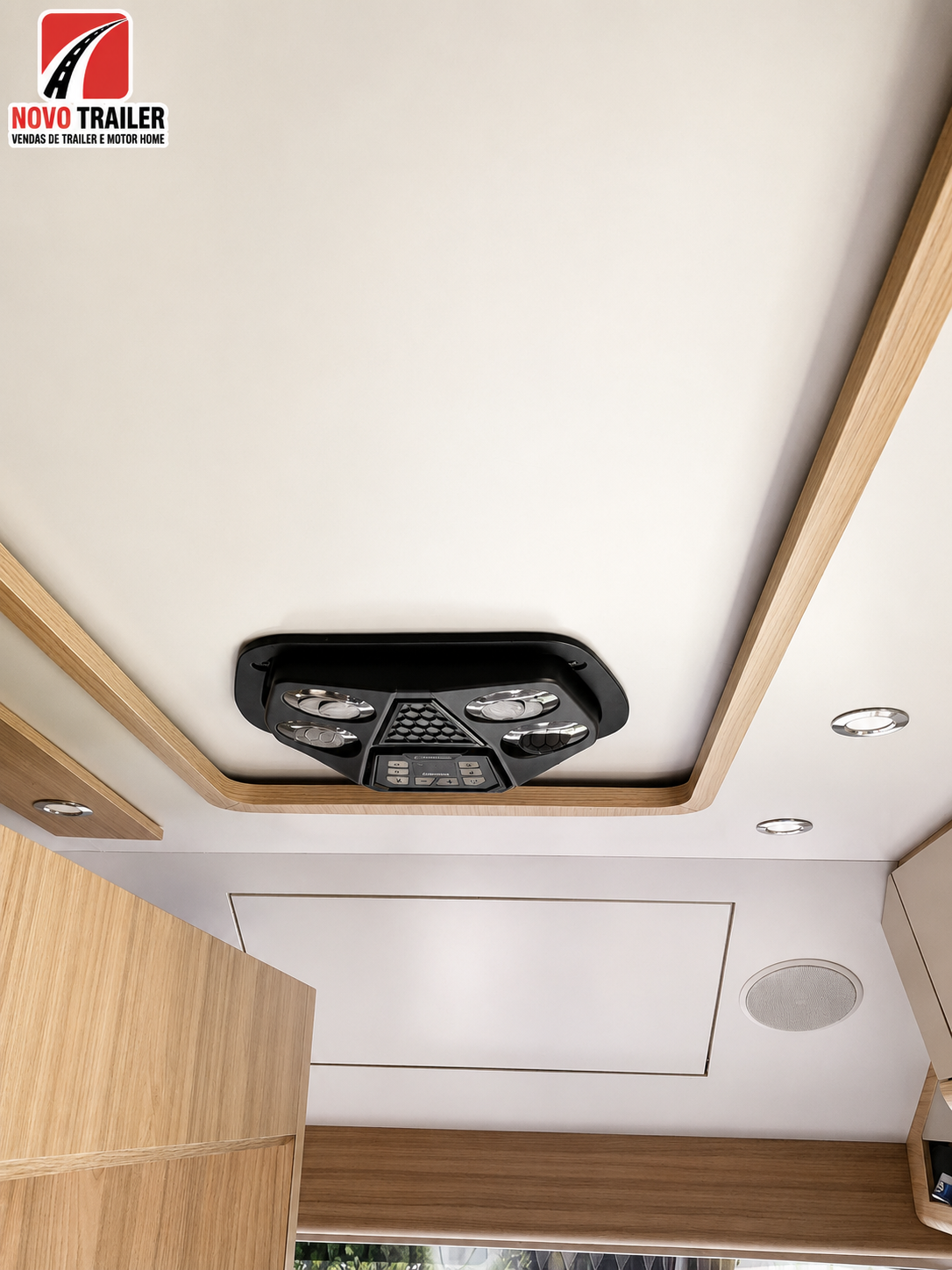 MOTORHOME MICRO-ÔNIBUS VOLARE W8 2005 - Imagem 8