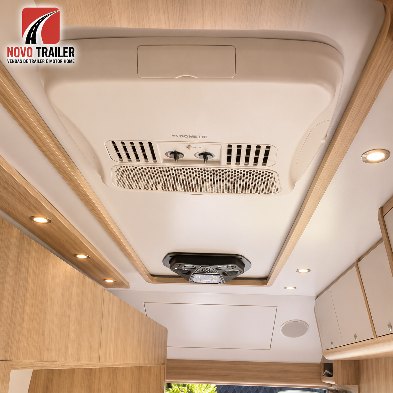 MOTORHOME MICRO-ÔNIBUS VOLARE W8 2005 - Imagem 14