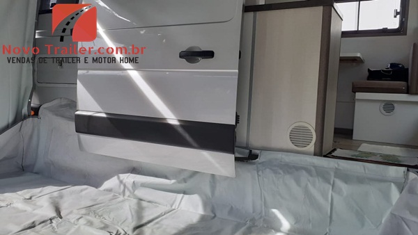 MOTOR HOME LARBUS RENAULT MASTER 2016 - Imagem 7