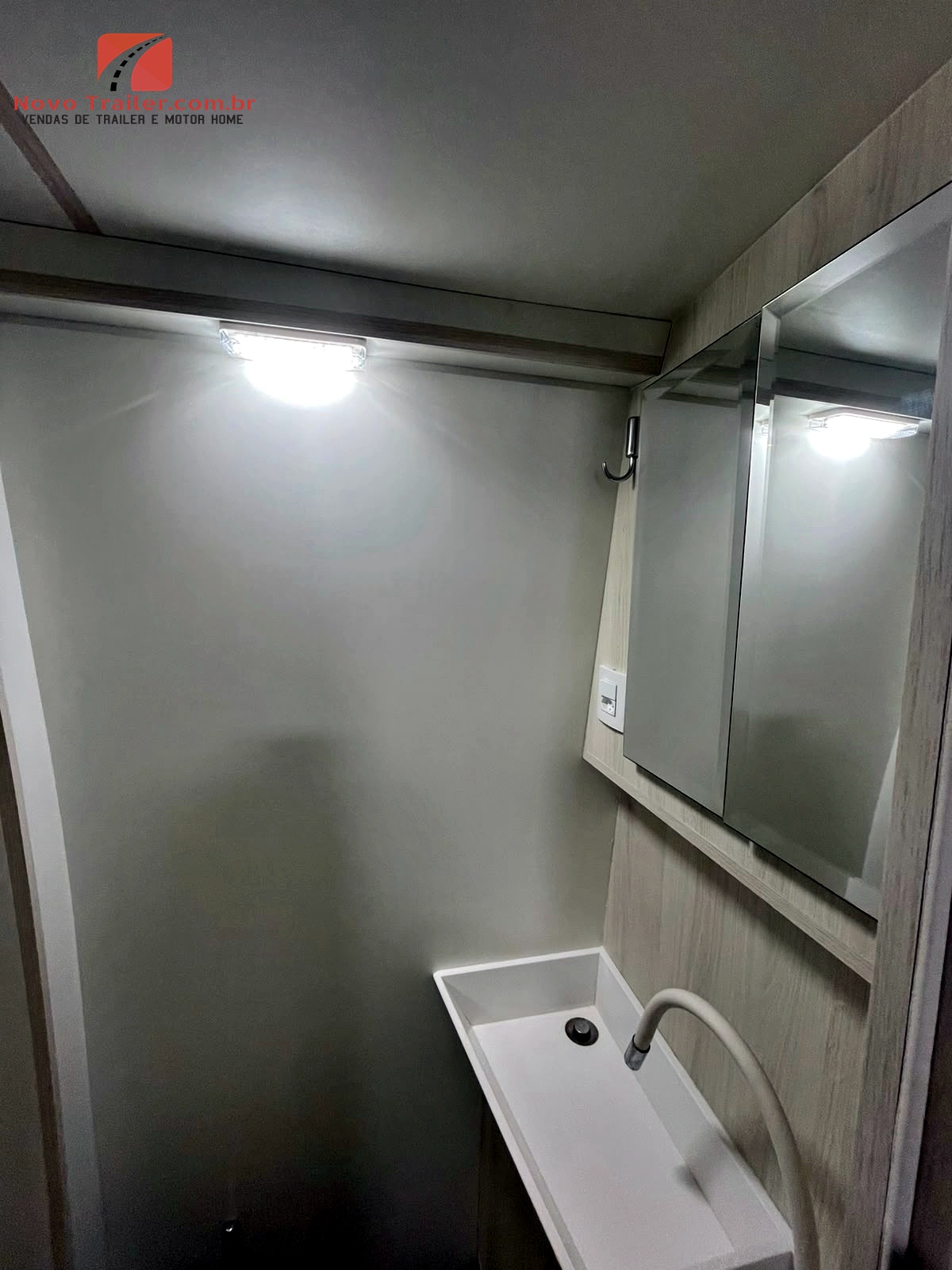 LS MOTORHOME SPRINTER 416 2022 - Imagem 17