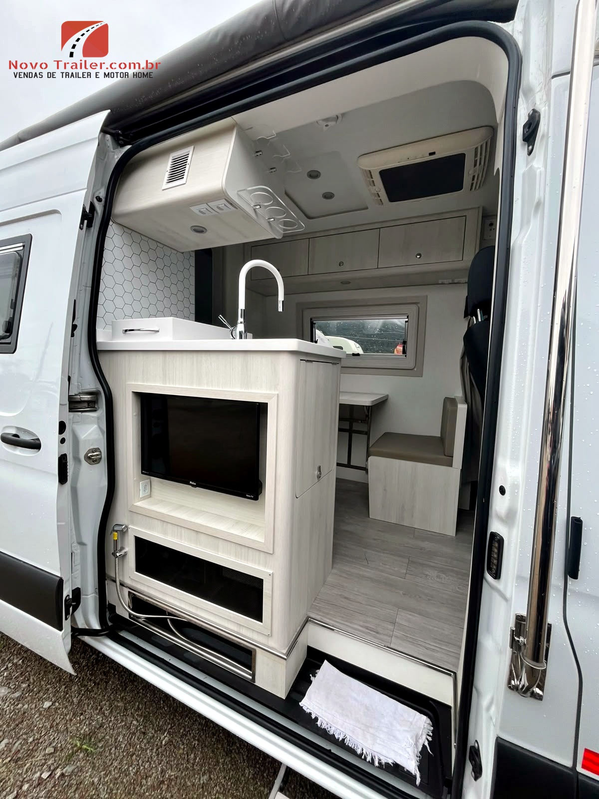 LS MOTORHOME SPRINTER 416 2022 - Imagem 8