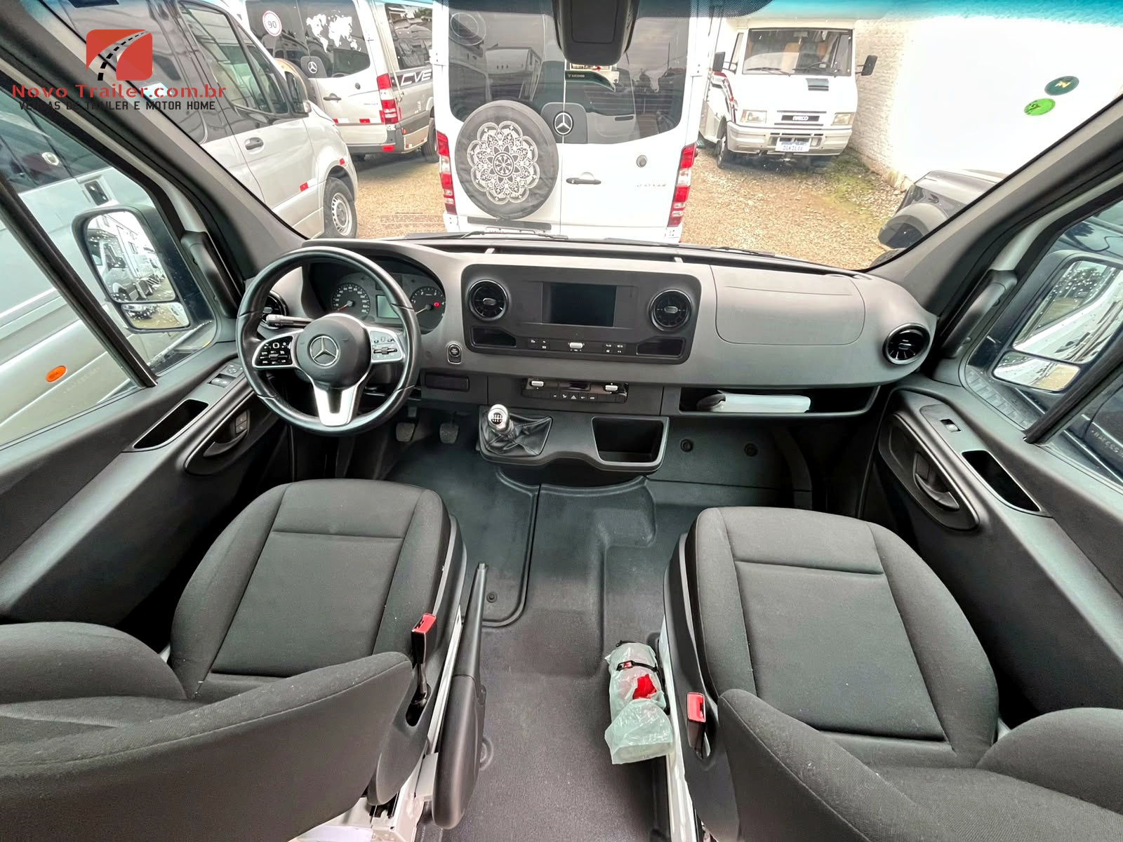 LS MOTORHOME SPRINTER 416 2022 - Imagem 9