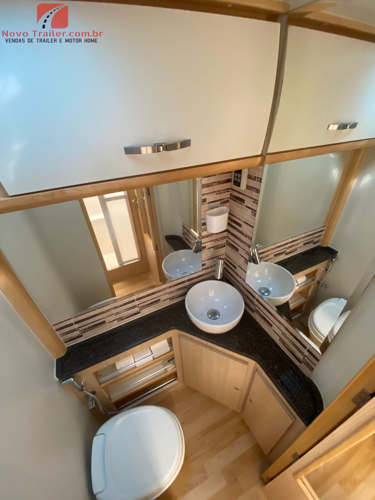 MOTOR HOME SPRINTER 516 VOI PLUS 2022 - Imagem 17