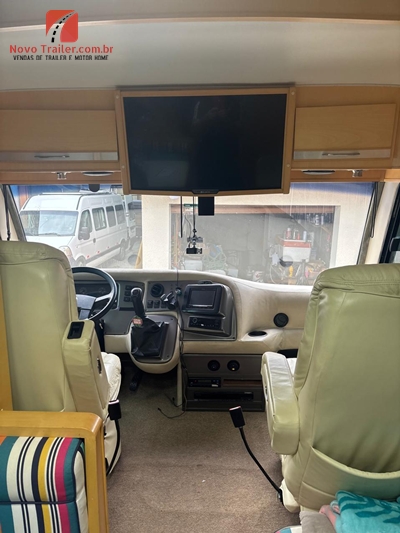 Motorhome Industreiler Vitoria Star Vw 9-160 com SLIDE OUT - Imagem 7