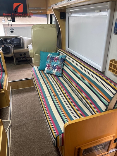 Motorhome Industreiler Vitoria Star Vw 9-160 com SLIDE OUT - Imagem 13