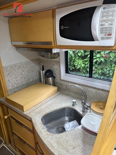 Motorhome Industreiler Vitoria Star Vw 9-160 com SLIDE OUT - Imagem 14