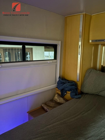 Motorhome Industreiler Vitoria Star Vw 9-160 com SLIDE OUT - Imagem 17