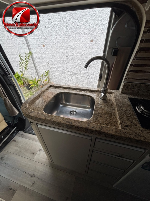FORD TRANSIT DLR MOTOR HOME 2013 - Imagem 12